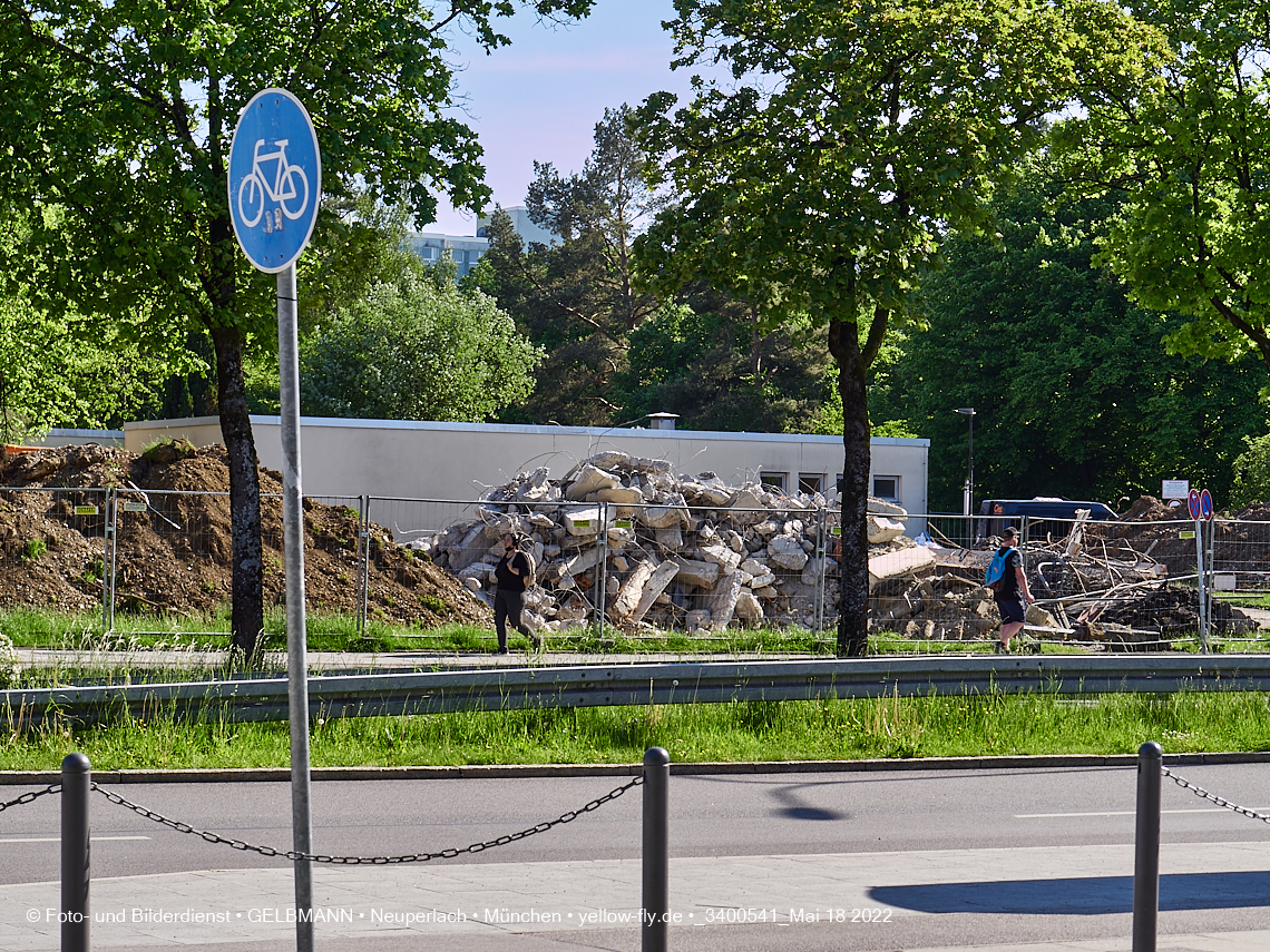 18.05.2022 - Baustelle am Haus für Kinder in Neuperlach